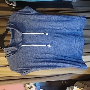 Sonoma short sleeve Hoodie in Navy and blues. Large